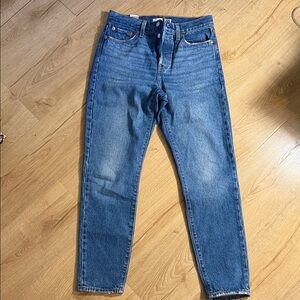 Classic Blue Woman's Levi Jeans